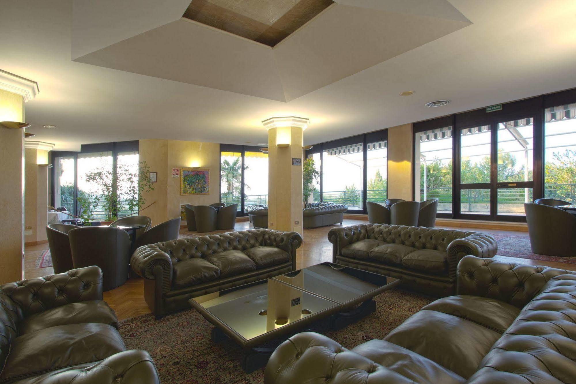 Hotel San Michele Caltanissetta Kültér fotó