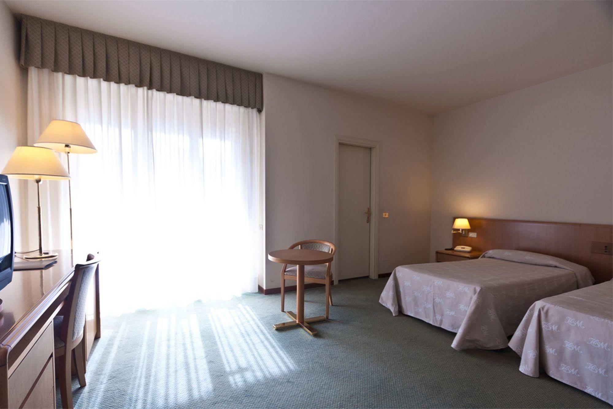 Hotel San Michele Caltanissetta Kültér fotó